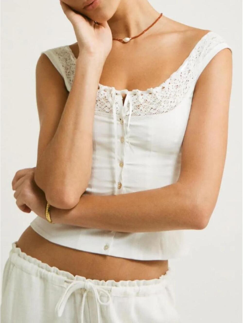 RUMORED Décolletage Top - Picture 2 of 7